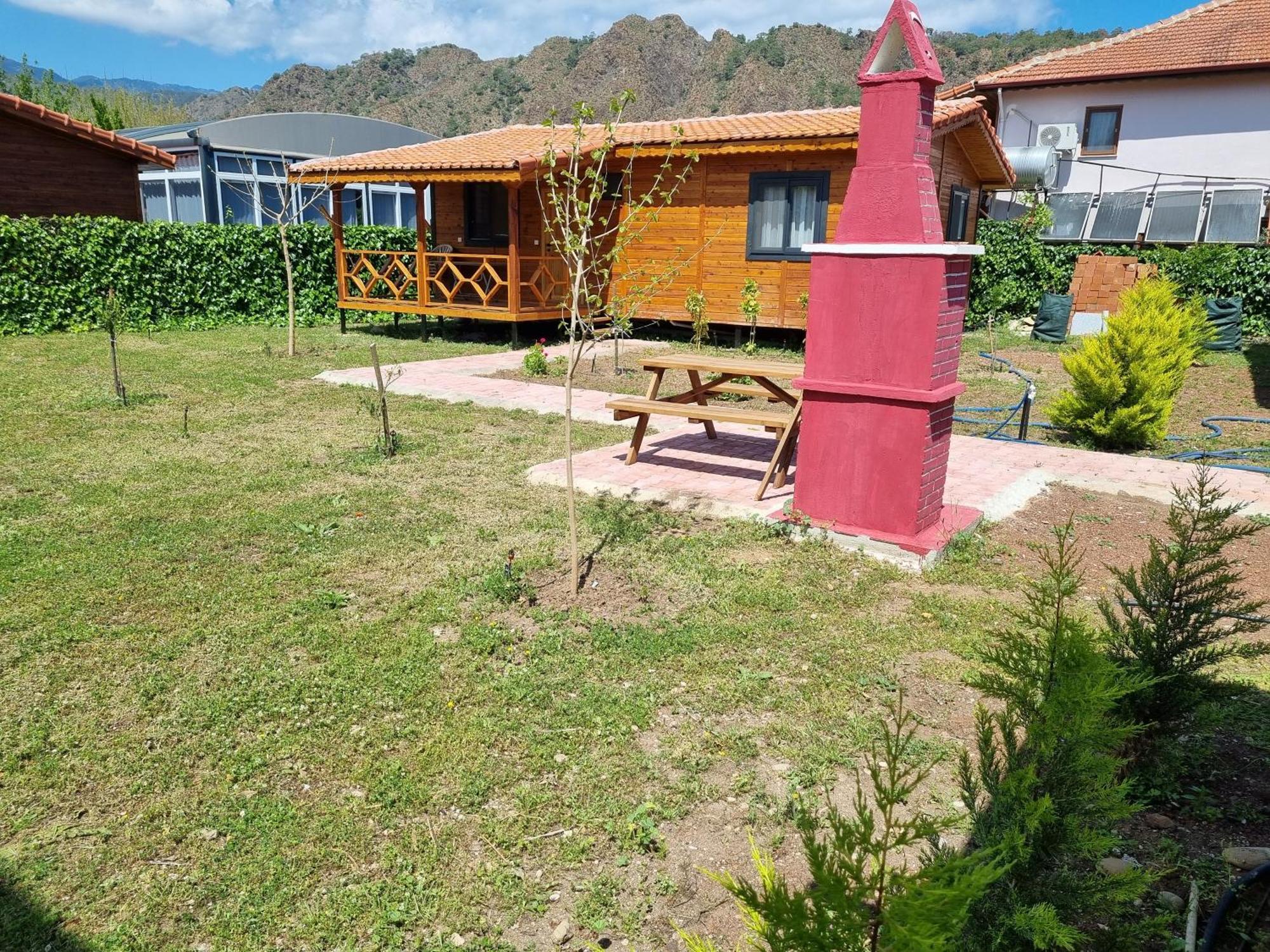 Ugur Pansiyon Bungalows Çıralı エクステリア 写真